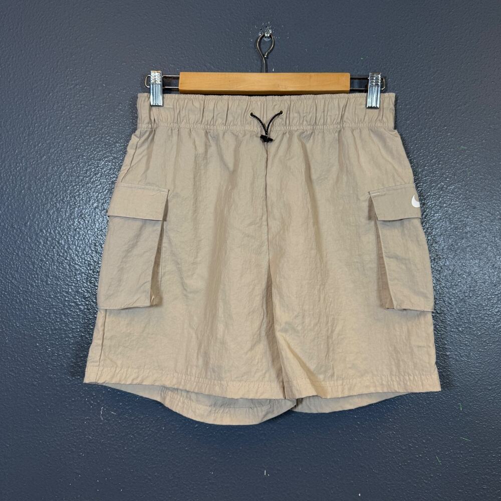 Nike S men’s beige NYLON cargo shorts outdoor activewear gym